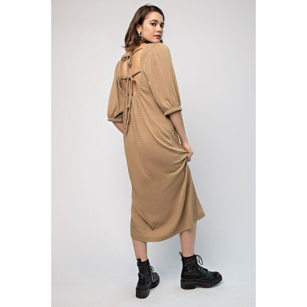 The Chloe Textured Midi Dress in Khaki - Picture 3 of 5